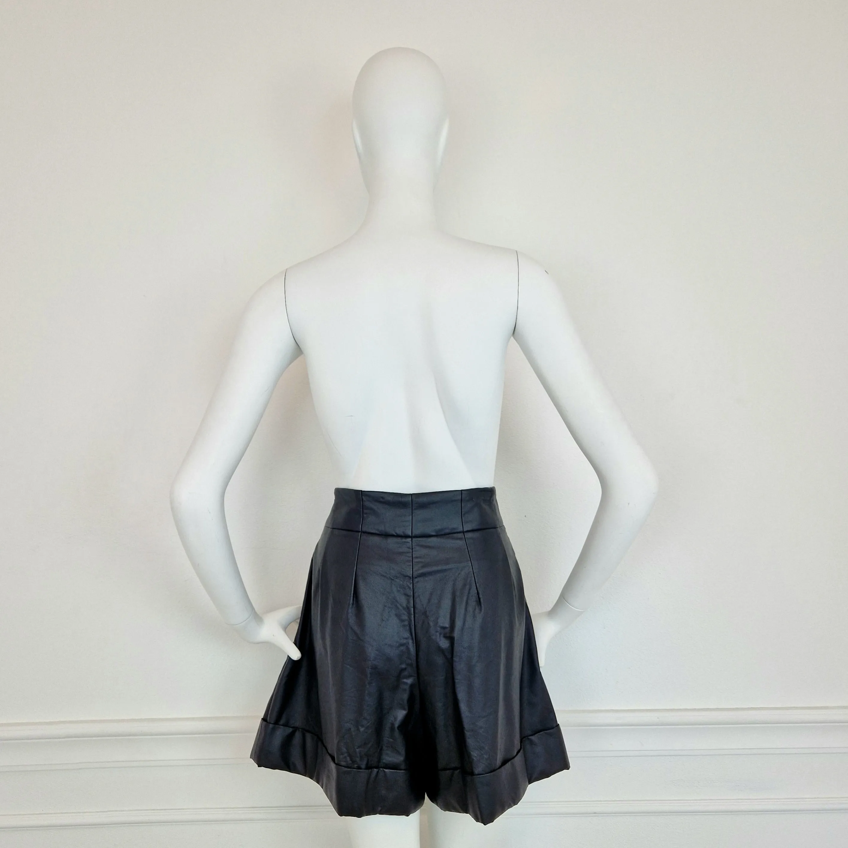 Bermuda Comme des Garçons 2008 pelle sintetica