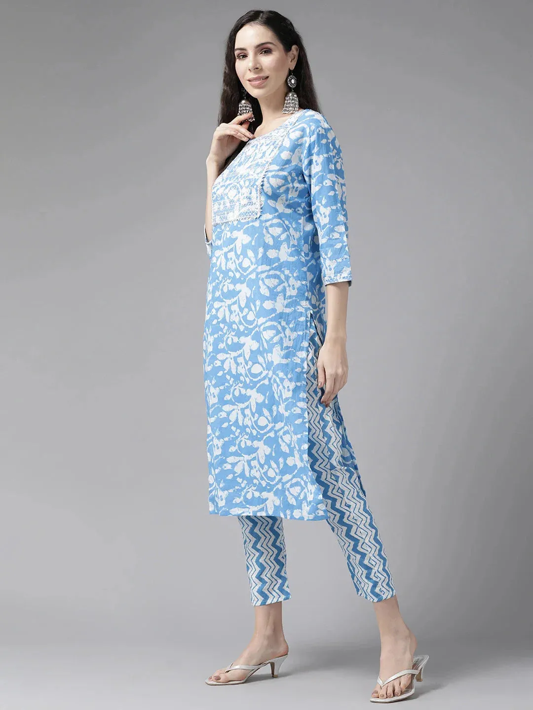 Blue Floral Printed Gota-Patti Dupatta Set