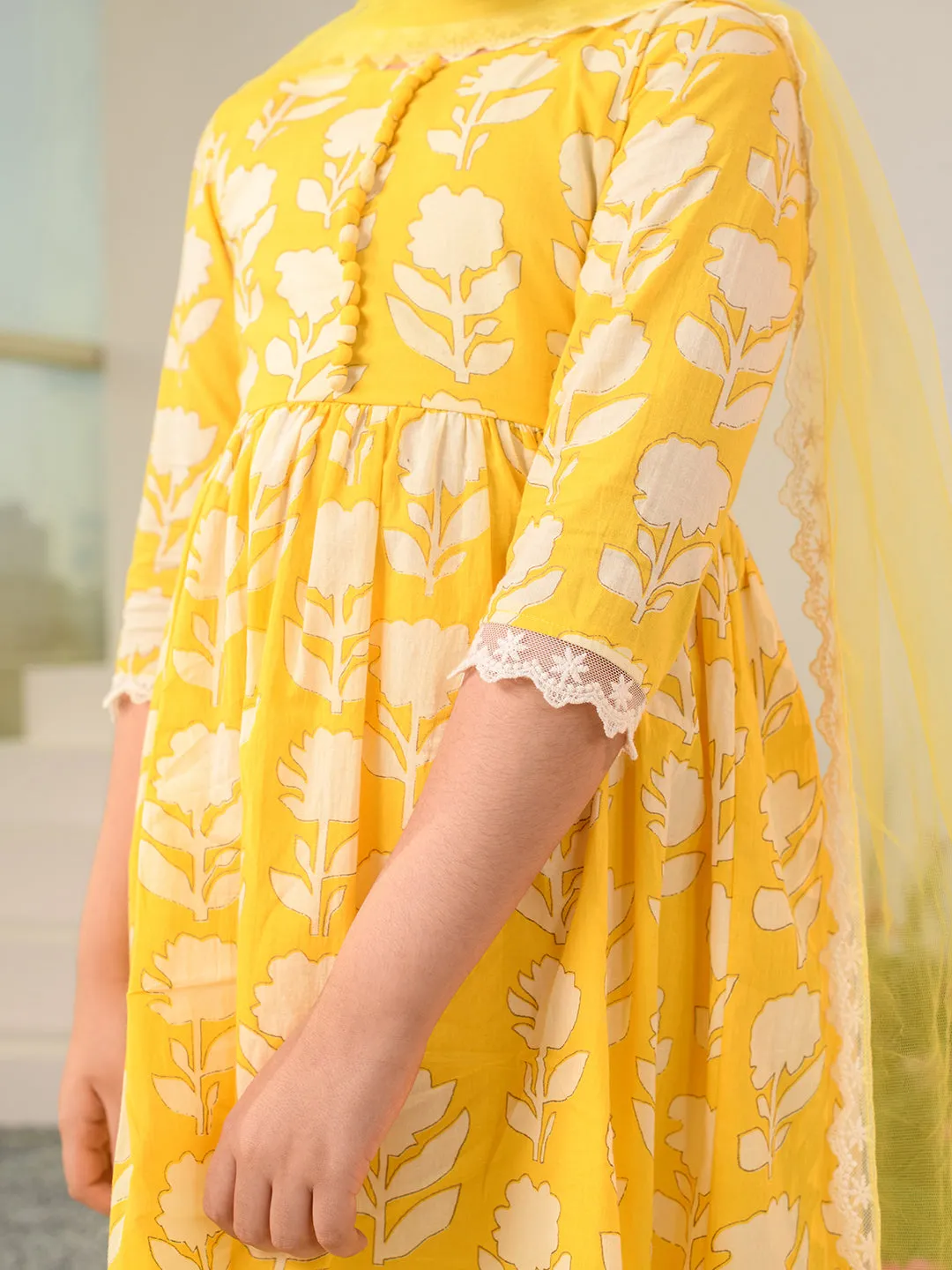 Girls Floral Printed Regular Pure Cotton Kurta With Pyjamas Dupatta
