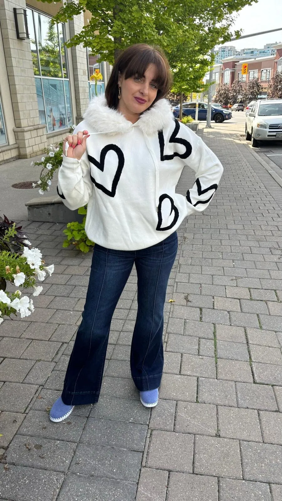 WHITE HEART SWEATER WITH FUR LINED HOODY AND DRAWSTRING NECK