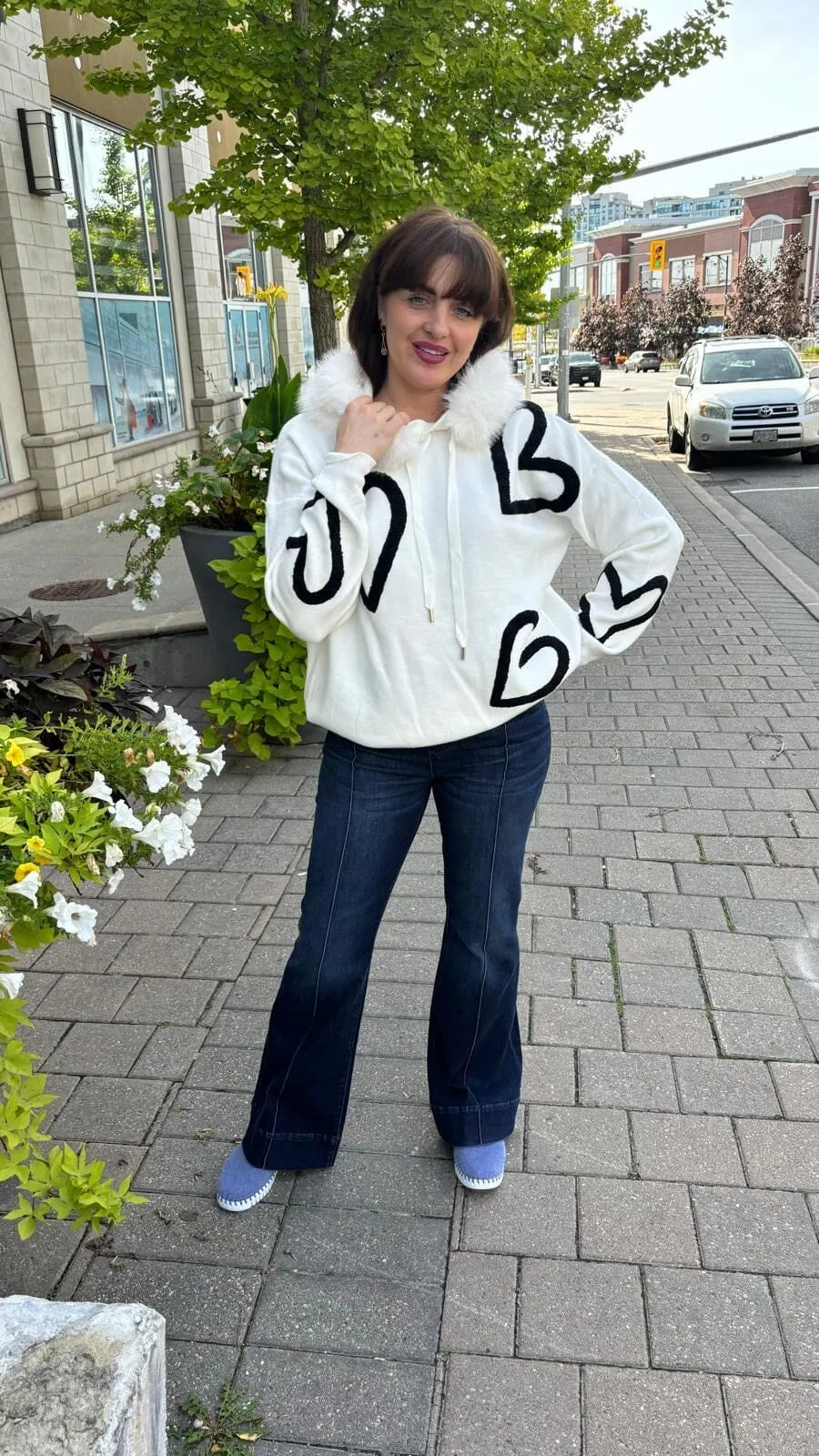 WHITE HEART SWEATER WITH FUR LINED HOODY AND DRAWSTRING NECK